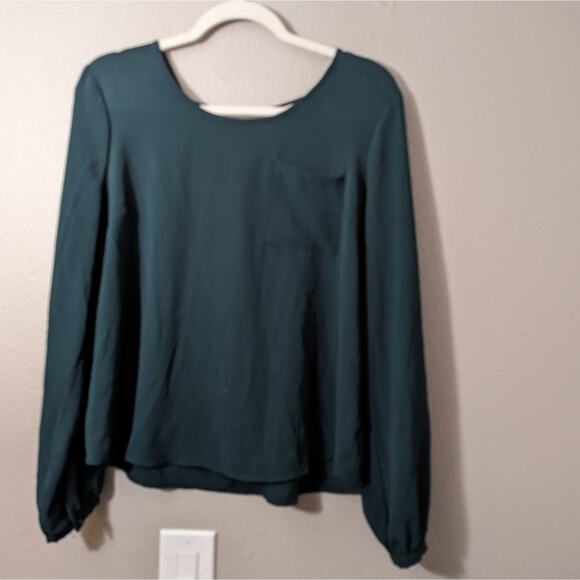 Charlotte russe Emerald green blouse - Picture 1 of 3